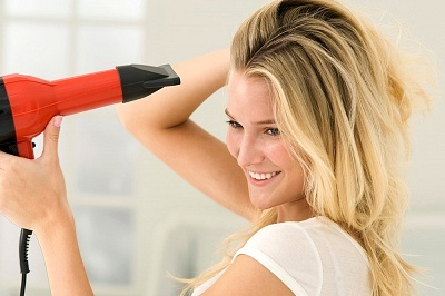 Seca tu cabello correctamente.