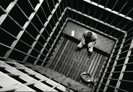 Les cellules de détention Sincity_hartigan_en_prison-2cbe8db